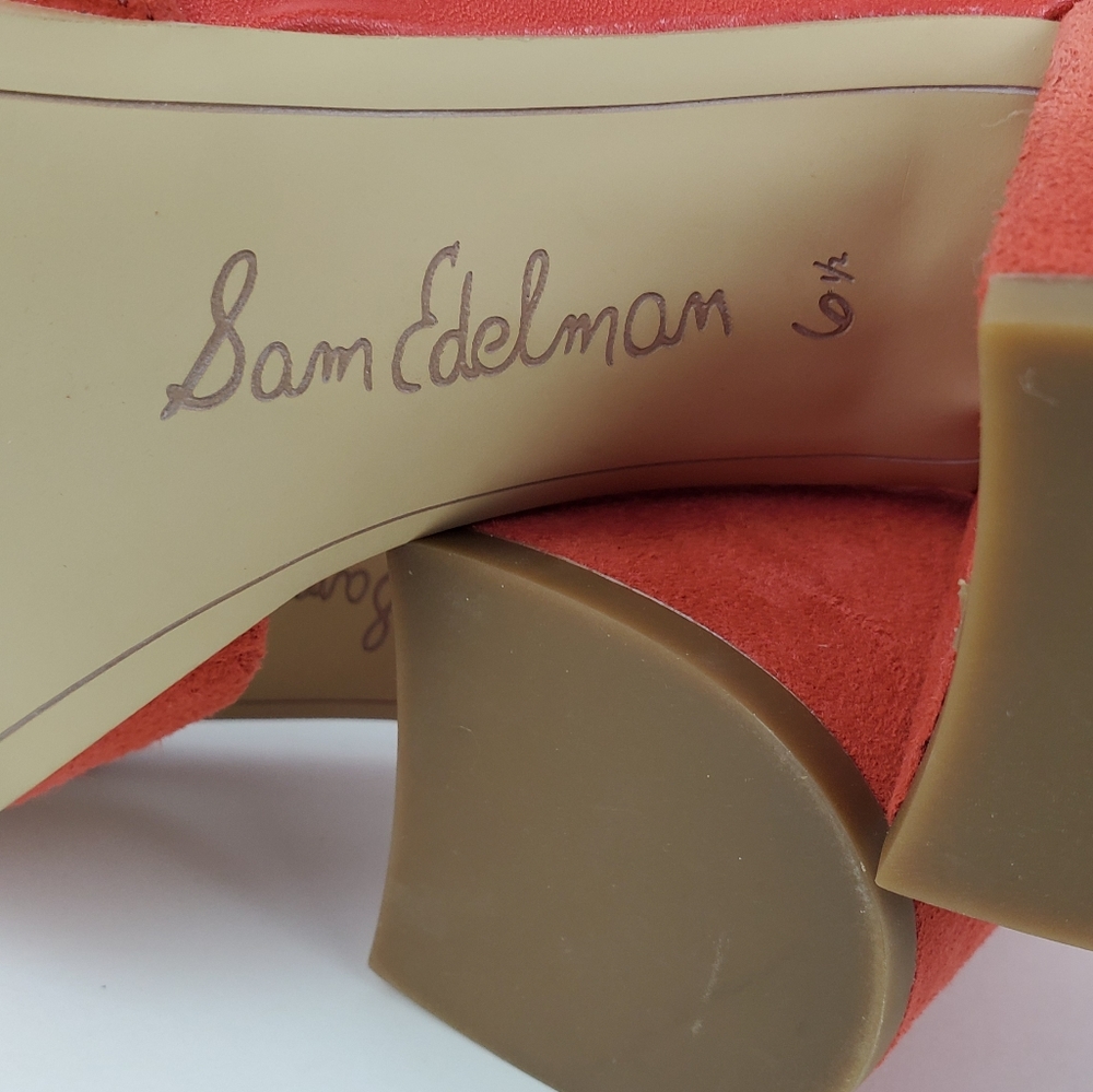 Sam Edelman Coral Leather Block Heel Sandals. - Picture 14 of 15